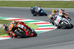 Штефан Брадль, Forward Racing Yamaha и Ники Хейден, Aspar Racing Team Honda