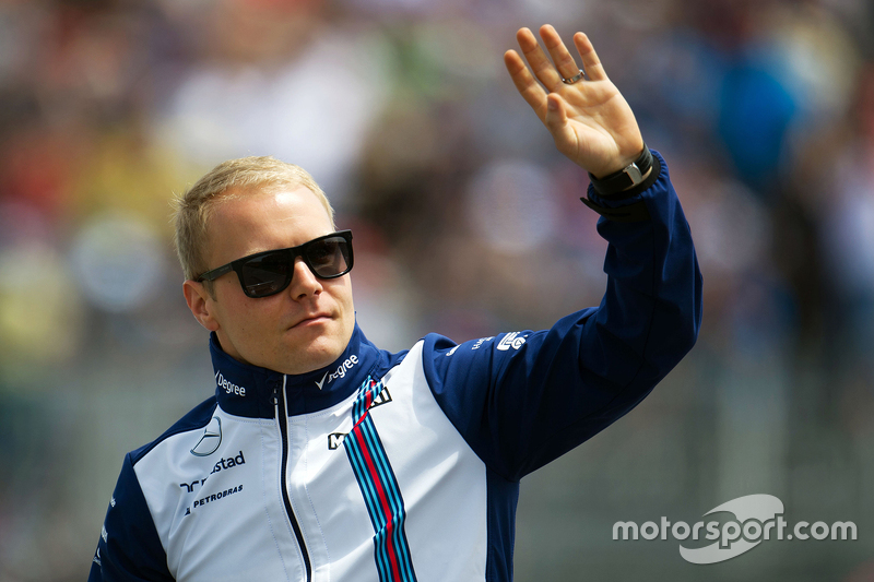 Valtteri Bottas, Williams on the drivers parade