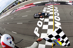 Winner: Martin Truex Jr., Furniture Row Racing Chevrolet