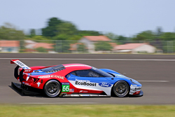 The new Ford GT that will race at Le Mans