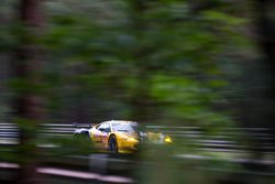 #66 JMW Motorsport Ferrari 458 GTE: Abdulaziz Al Faisal, Jakub Giermaziak, Michael Avenatti