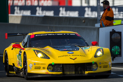 #64 Corvette Racing Corvette C7.R: Jordan Taylor, Oliver Gavin, Tommy Milner