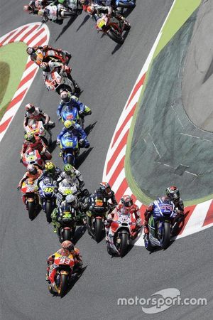 Start: Jorge Lorenzo, Yamaha Factory Racing leads