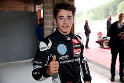 Ganador de la Carrera Charles Leclerc, Van Amersfoort Racing Dallara F312 Volkswagen