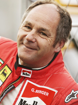 Gerhard Berger op de Legends Parade