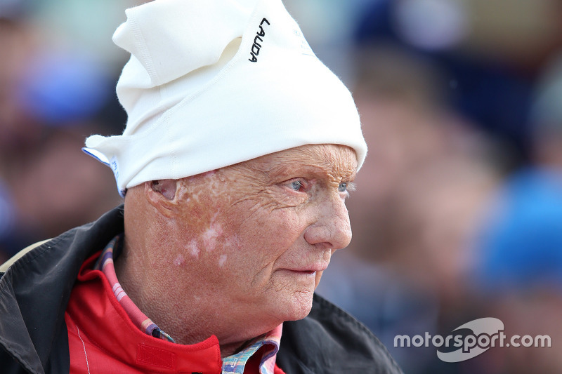 Niki Lauda, Aufsichtsratsvorsitzender Mercedes AMG F1, bei der Legenden-Parade