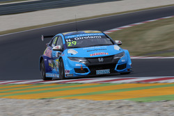 Nestor Girolami, Honda Civic WTCC, Nika International