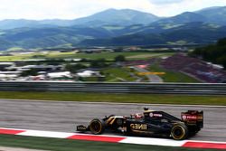 Romain Grosjean, Lotus F1 E23