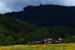 Jolyon Palmer, Lotus F1 E23 Piloto de pruebas y reserva