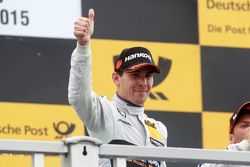 Podio, Robert Wickens segundo lugar, HWA AG Mercedes-AMG C63 DTM
