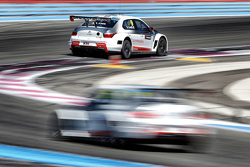 Себастьен Лёб, Citroën C-Elysée WTCC, Citroën World Touring Car team