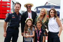 Christian Horner, jefe de Red Bull Racing con Will Young, Emma Bunton y Geri Halliwell