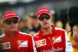 Kimi Raikkonen, Ferrari e Sebastian Vettel, Ferrari no desfile de pilotos