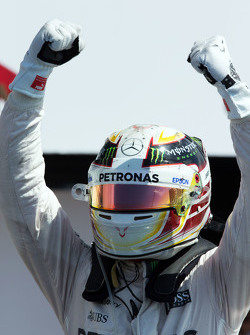 Ganador, Lewis Hamilton, Mercedes AMG F1 celebra