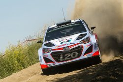 Thierry Neuville et Nicolas Gilsoul, Hyundai i20 WRC, Hyundai Motorsport