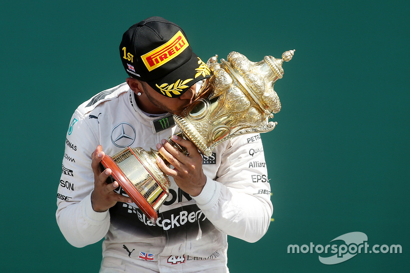 Juara balapan Lewis Hamilton, Mercedes AMG F1 Team