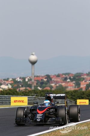 Fernando Alonso, McLaren MP4-30