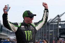Ganador de la carrera Kyle Busch, Joe Gibbs Racing