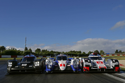 Porsche Team 919 Hybrid, Toyota Racing TS040 Hybrid, Audi Sport Team Joest R18 e-tron quattro