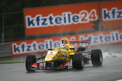 Antonio Giovinazzi, Jagonya Ayam with Carlin Dallara Volkswagen