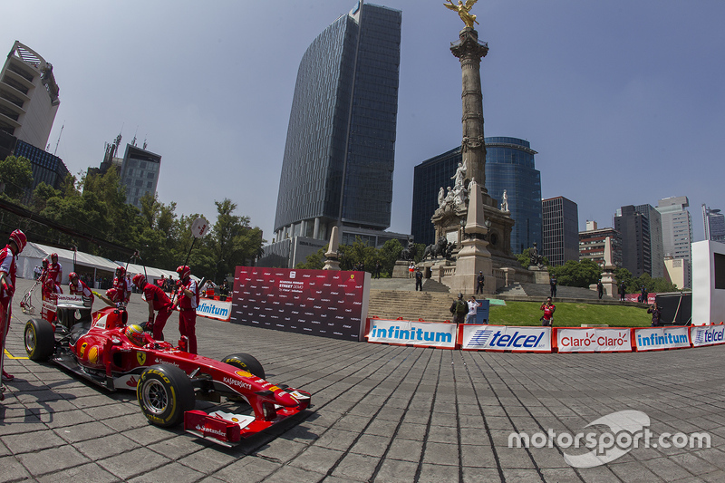 2015 Show Run Ciudad de México Esteban Gutiérrez, Ferrari F60