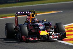 Daniil Kvyat, Red Bull Racing RB11