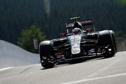 Pastor Maldonado, Lotus F1 E23