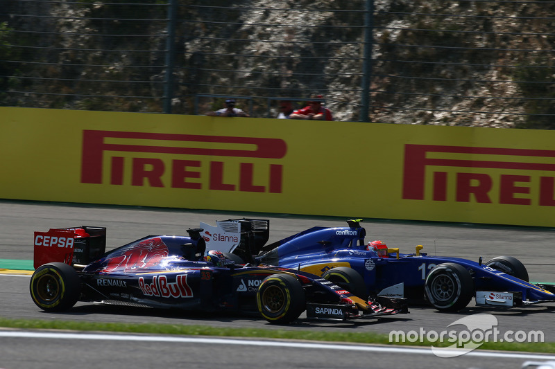Inhaalactie van het jaar: Max Verstappen op Felipe Nasr