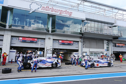 #1 Toyota Racing Toyota TS040 Hybrid : Sébastien Buemi, Anthony Davidson, Kazuki Nakajima et #2 Toyota Racing Toyota TS040 Hybrid : Alexander Wurz, Stéphane Sarrazin, Mike Conway