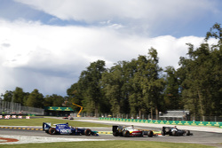 Julian Leal, Carlin