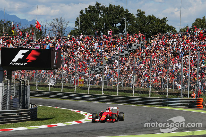 Sebastian Vettel, Ferrari SF15-T