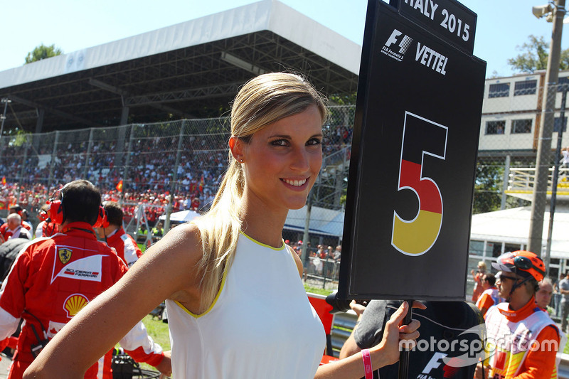 Grid girl