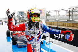 Ben Barnicoat, Fortec Motorsports, vainqueur de la course