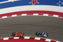 #28 G-Drive Racing Ligier JS P2: Ricardo Gonzalez, Pipo Derani, Gustavo Yacaman and #77 Dempsey Proton Competition Porsche 911 RSR: Patrick Dempsey, Patrick Long, Marco Seefried