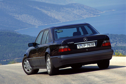 Mercedes-Benz 500E