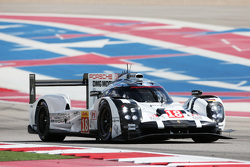#18 Porsche Team Porsche 919 Hybrid : Romain Dumas, Neel Jani, Marc Lieb