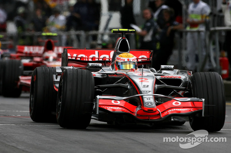 Lewis Hamilton, McLaren Mercedes, MP4-22