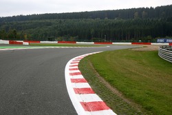 marche sur le circuit de Spa Francorchamps