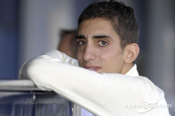 O jovem Buemi no começo de sua passagem pela F1