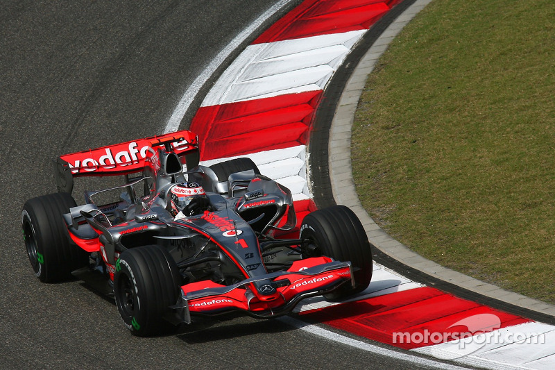 Fernando Alonso, McLaren Mercedes, MP4-22