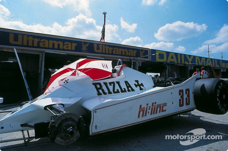 Jan Lammers Theodore en los pits