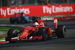 Sebastian Vettel, Ferrari SF15-T