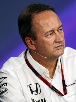 Jonathan Neale, CEO McLaren lors de la conférence de presse de la FIA