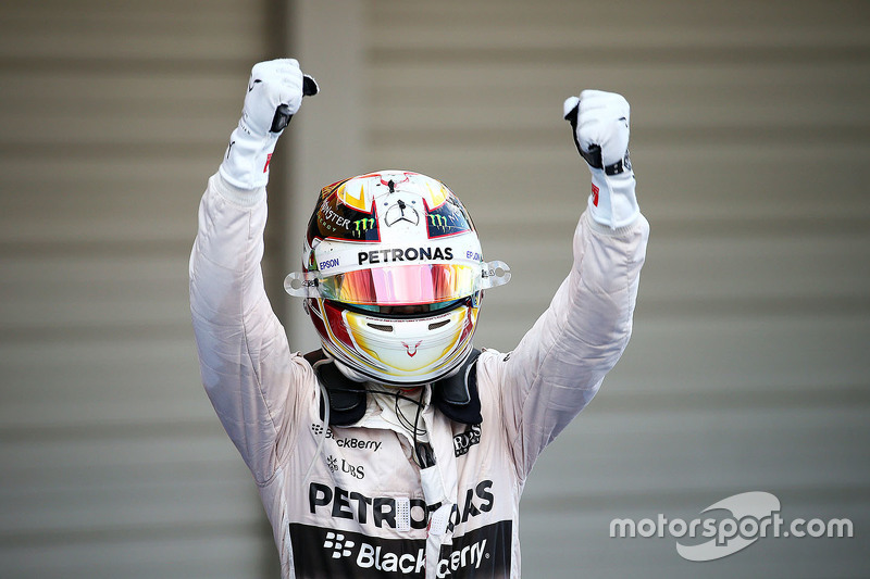 Race winner Lewis Hamilton, Mercedes AMG F1 Team celebrates in parc ferme