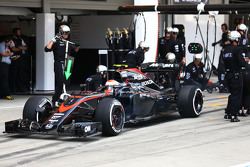 Дженсон Баттон, McLaren MP4-30