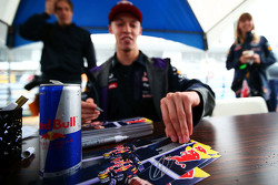 Daniil Kvyat, Red Bull Racing