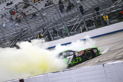 Winner Regan Smith, JR Motorsports Chevrolet