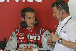 Allan McNish met Oliver Jarvis, Audi Sport Team Joest