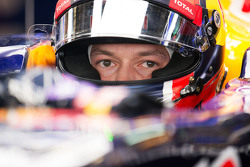 Даниил Квят, Red Bull Racing RB11
