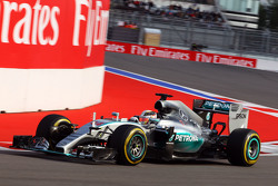 Льюис Хэмилтон, Mercedes AMG F1 W06